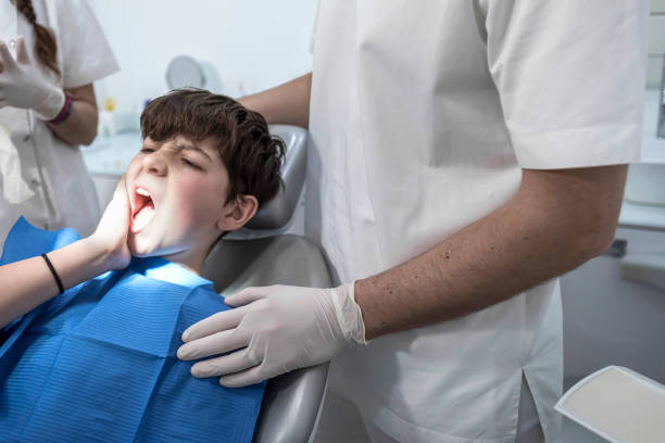 Best Cracked Tooth Emergency Dentist  in Ennis, TX